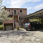 Denis & Lucija Rovigno