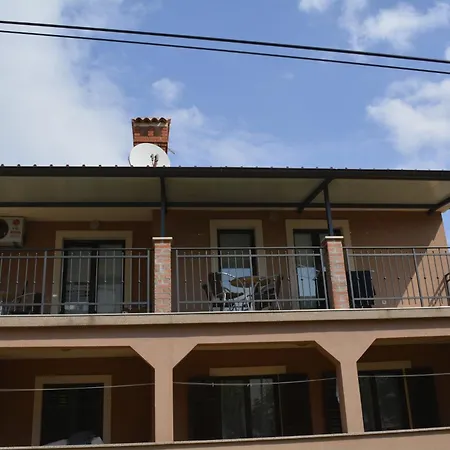 Denis & Lucija * 로비니