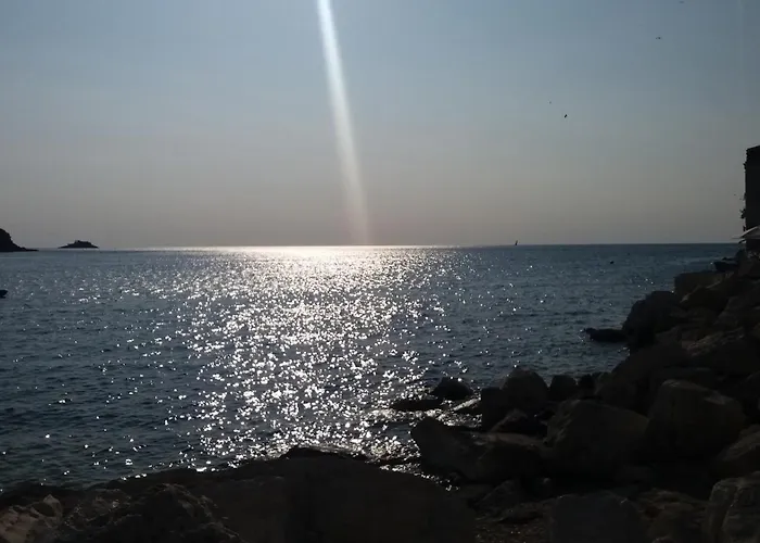 Denis & Lucija 아파트 *