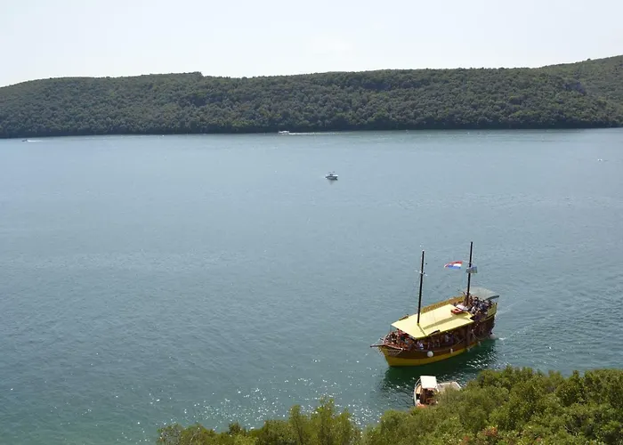 아파트 Denis & Lucija *