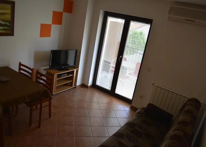 Denis & Lucija 아파트